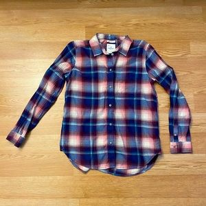 American Eagle Outfitters Boyfriend Fit Plaid Top